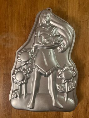 Pocahontas Cake Pan